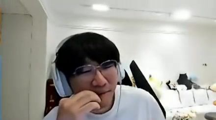 谈球吧体育app官网Ning：昨天和Cat聊一下没事了 主要被他一句